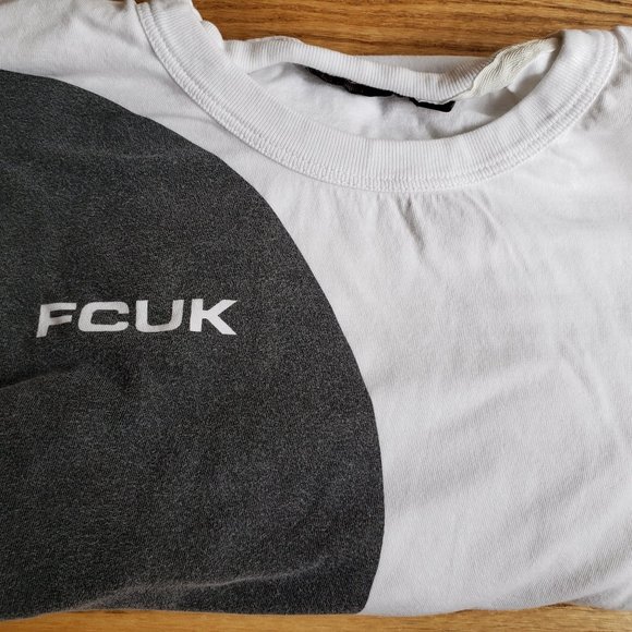 French Connection B/W T-Shirt - Picture 4 of 4